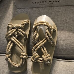  AZALEA WANG Willodean Olive Sandal